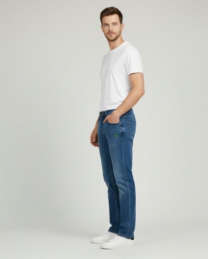 Sr garment Coastal Blue Straight-Fit Denim & Classic White Tee