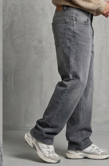 Sr garment Relaxed Fit Beige Knit Sweater & Washed Grey Denim Set